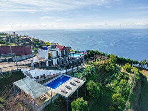 House - Ocean Panorama Apartment 1 by Homie (Calheta)