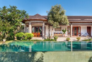 Villa, fumadores | 4 dormitorios y Internet