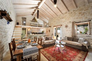 Villa | 2 bedrooms - Leonora House With Private Pool Close to Gaios (Paxos)