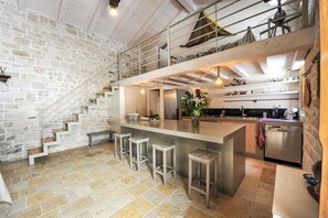 Villa | 2 bedrooms - Leonora House With Private Pool Close to Gaios (Paxos)