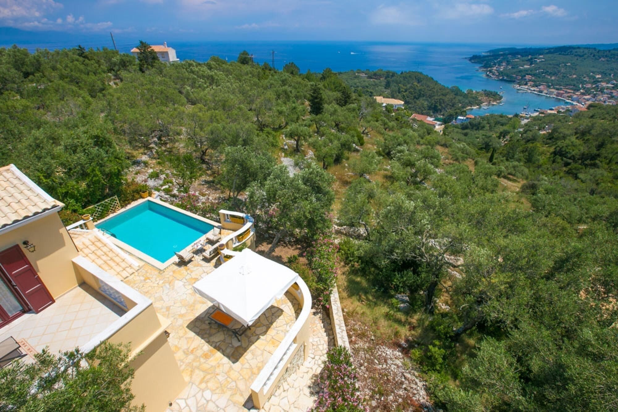House, Smoking | 2 bedrooms