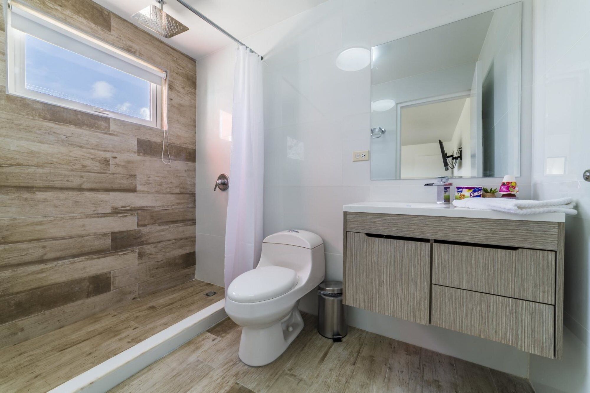 3 bedrooms