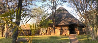 Charming Bush Chalet 3 on This World Renowned Eco Site 40 Minutes From Vic Falls Fully Catered Stay - 1983
