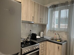 1 bedroom - Adelais in Piraeus With 1 Bedrooms and 1 Bathrooms (Piraeus)