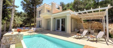 Villa | 2 bedrooms, soundproofing