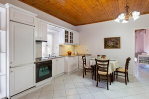 House | 4 bedrooms - Angelina Villa - Four Bedroom Traditional Paxos Villa (Paxos)