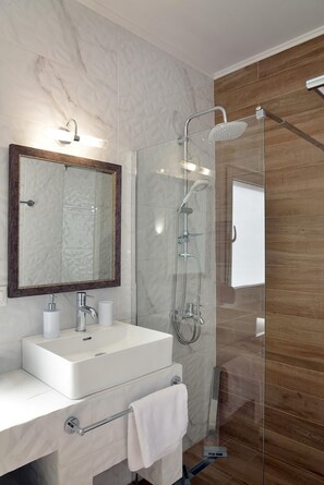 Villa | 4 habitaciones y insonorización 