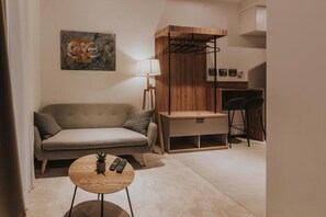2 bedrooms - Design Duplex Close to the City Center (Zagreb)