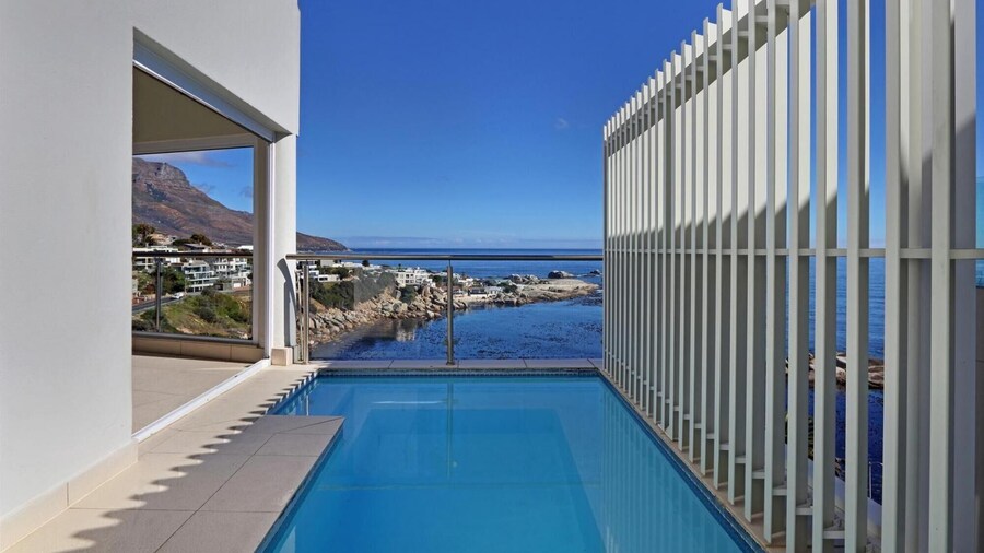 Cape Nights Villa - Camps Bay