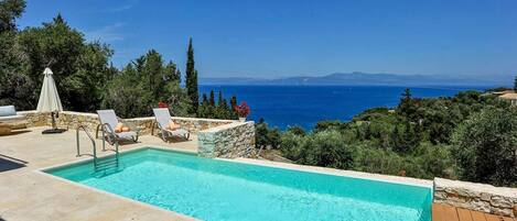 2 bedrooms, soundproofing