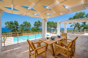 4 bedrooms - Tania Villa - Elegant 4 BR Villa With Private Pool (Paxos)