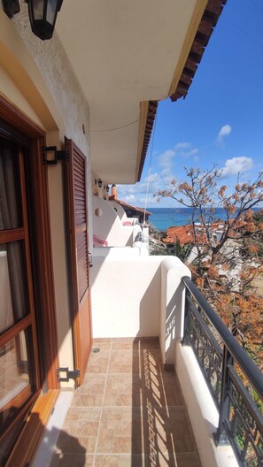 Apartment, Smoking | 1 bedroom - Nikos Apartments A2 in Gialiskari (Ikaria)