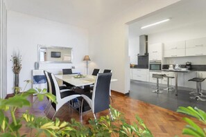 Villa | 5 bedrooms - Funchal Bay View Villa by Homie (Funchal)