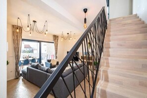 House | 5 bedrooms