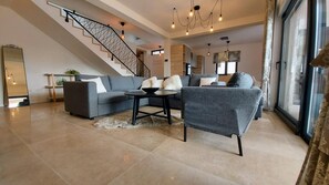 House | 5 bedrooms
