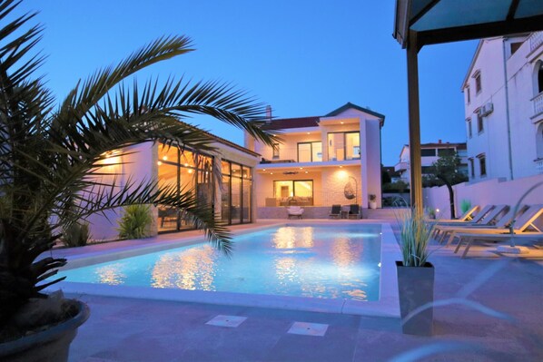 House | 5 bedrooms