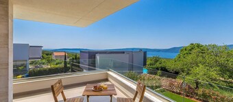 Villa VISTA with private pool and sauna