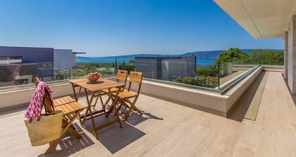 Villa VISTA with private pool and sauna