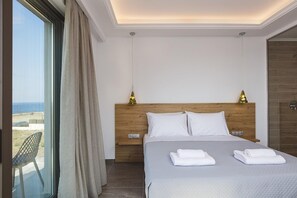 Villa | 6 bedrooms - Dodici Luxury Villa - With Heated Pool (Mylopotamos)