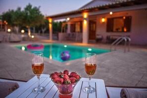 House | 2 bedrooms - Villa Avra - With Private Pool (Mylopotamos)