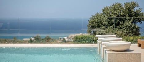 Villa | 9 bedrooms, soundproofing