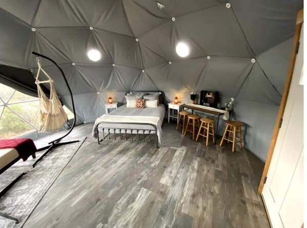 1 bedroom