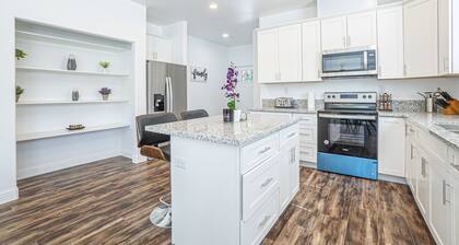 BRAND NEW CONSTRUCTION NEAR DOWNTOWN & SMF AIRPORT