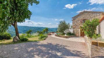 House, Smoking | 3 bedrooms