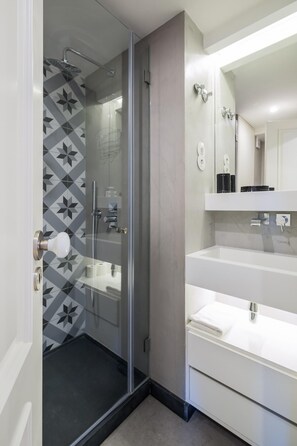 House | 3 bedrooms - Nomad s Downtown Lisbon - 3bdr Augusta Classica (Lisbon)
