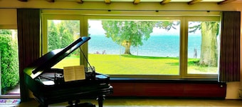 Lakefront vacation home with private beach & sauna â Villa Noho