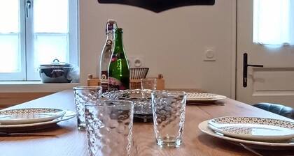 CANTETEAU - Agréable maison chaleureuse et convivi