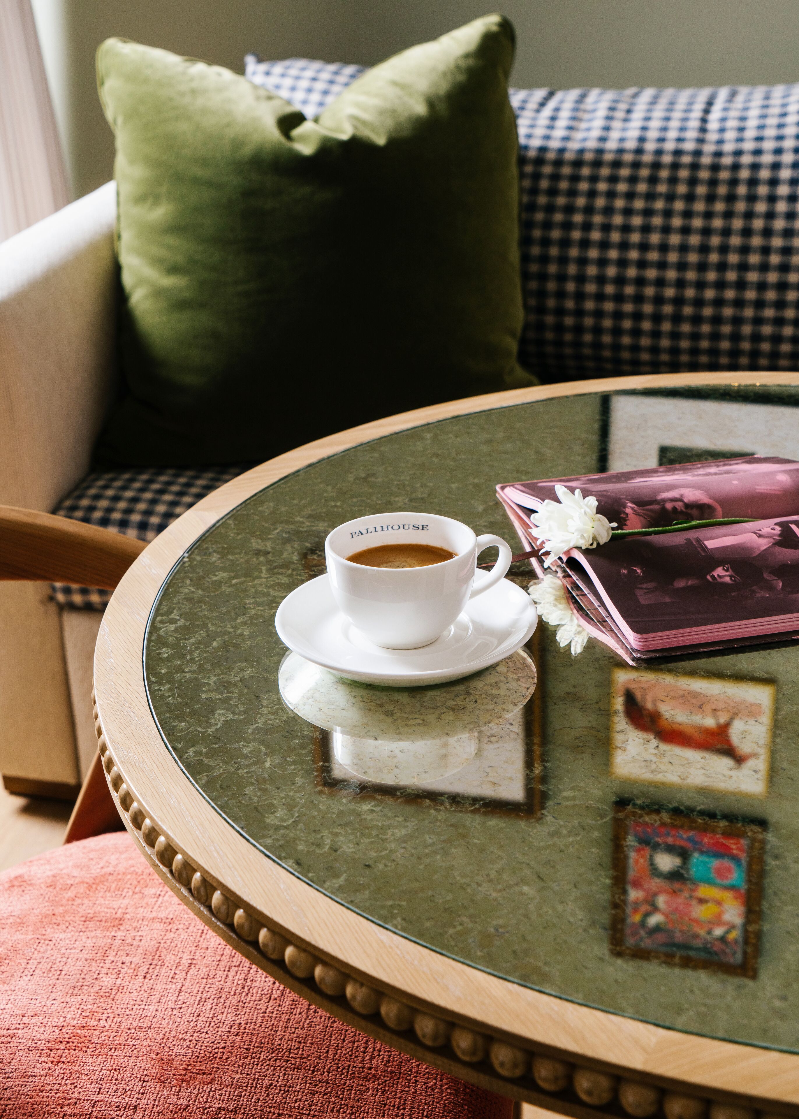 Daily cooked-to-order breakfast (USD 20 per person)