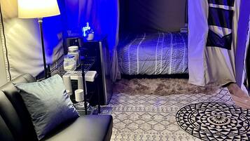 2 chambres, bureau, Wi-Fi gratuit, draps fournis