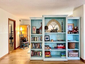 Games room - Indonesian "Luxury Oasis" - a romantic getaway  (Lubbock)