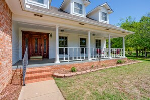Exterior - Home in Cimarron National Golf Club w/ Hot Tub! (Guthrie)