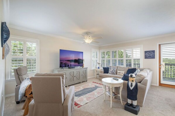 Smart-TV, DVD-Player