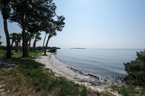 Beach - Fenimore Mill 4B - Pool, Hot Tub, Open Gulf View! (Cedar Key)