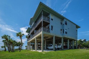 Exterior - Fenimore Mill 6A - Open Gulf View, Pool & Hot Tub! (Cedar Key)