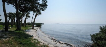 Fenimore Mill 7B - Pool, Hot Tub, Private Beach!