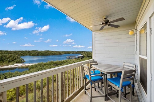 Fenimore Mill 9B - Fresh New Look & Pool!