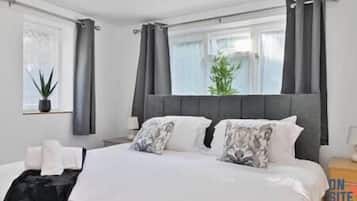 2 bedrooms