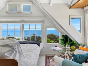 2 bedrooms, iron/ironing board, WiFi, bed sheets - Riversong - Pambula Beach (Pambula Beach)