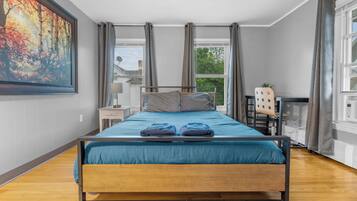 1 bedroom, desk, iron/ironing board, free WiFi