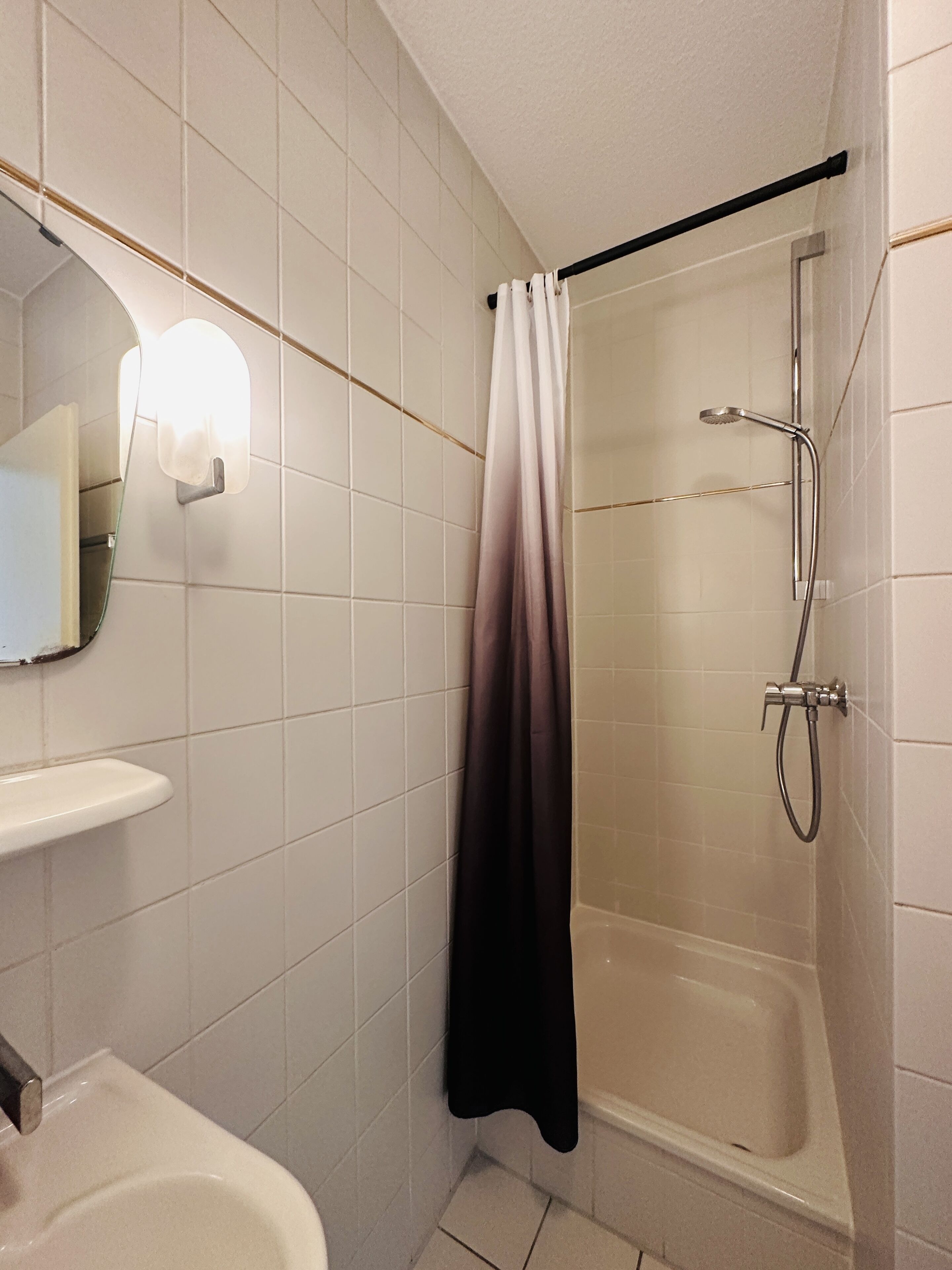 Photo - Apartmenthaus am Dom - Küche, Wifi, TV