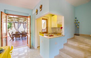 Fridge, stovetop, coffee/tea maker - Awesome home in Gizzeria (Gizzeria)