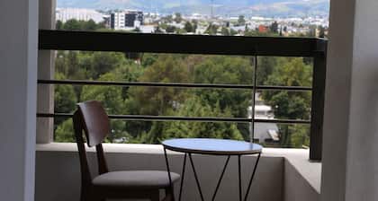 Pyramid view of Cholula! Moderno Apt c/2 BR