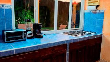 Villa | Private kitchen | Full-size fridge, microwave, dishwasher, cookware/dishes/utensils