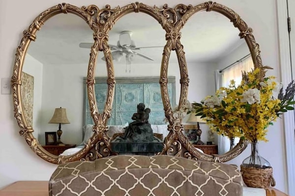 1 dormitorio, cuna de viaje, wifi y ropa de cama