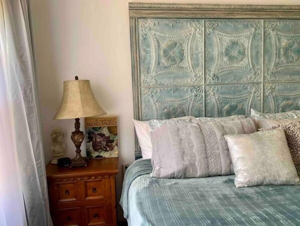 1 chambre, lit parapluie, Wi-Fi, draps fournis