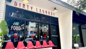 Exterior detail - HISTORIC KENWOOD Beachy Boho KING bed near DT (St. Petersburg)